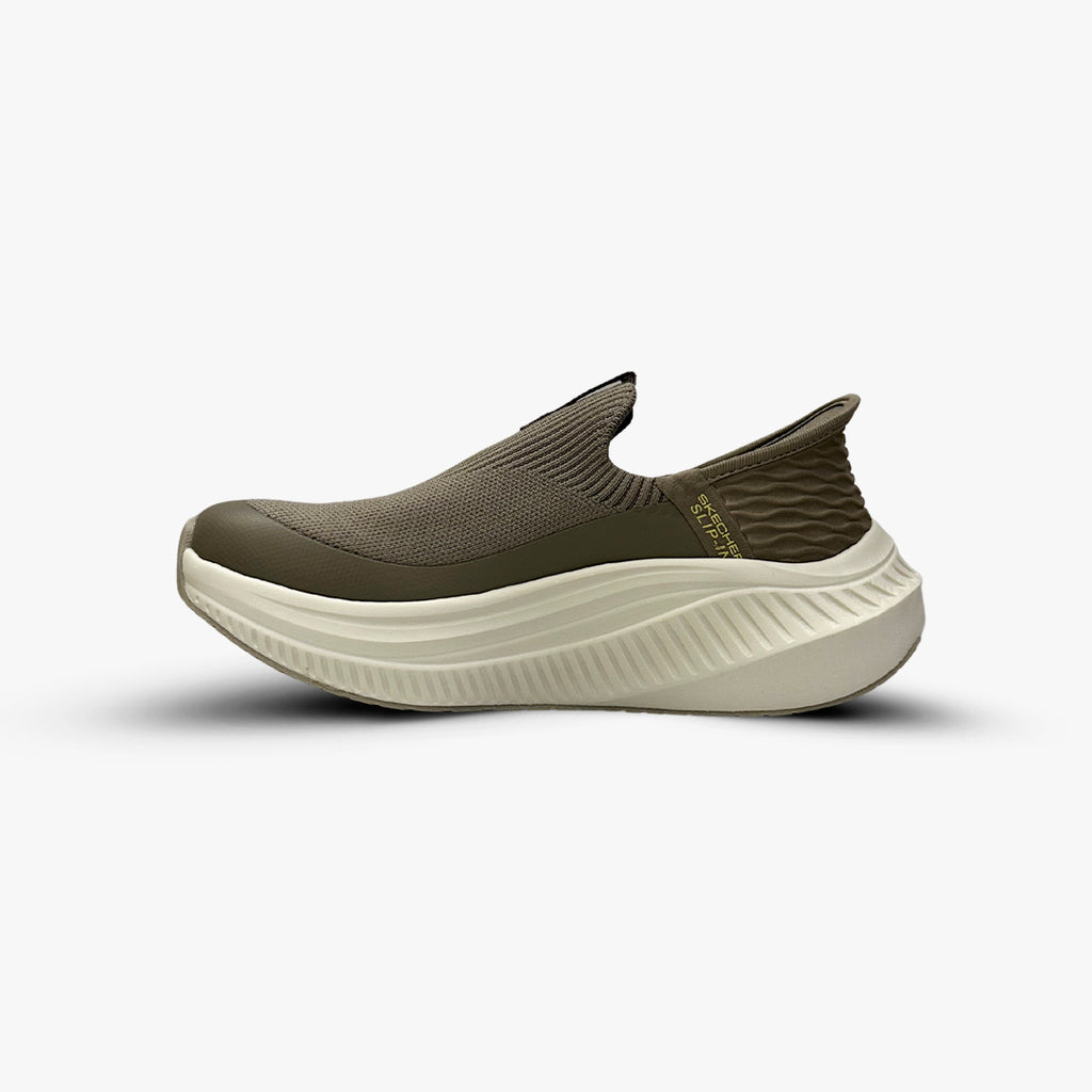Skechers Arch Fit Max Cushioning Slip-ins