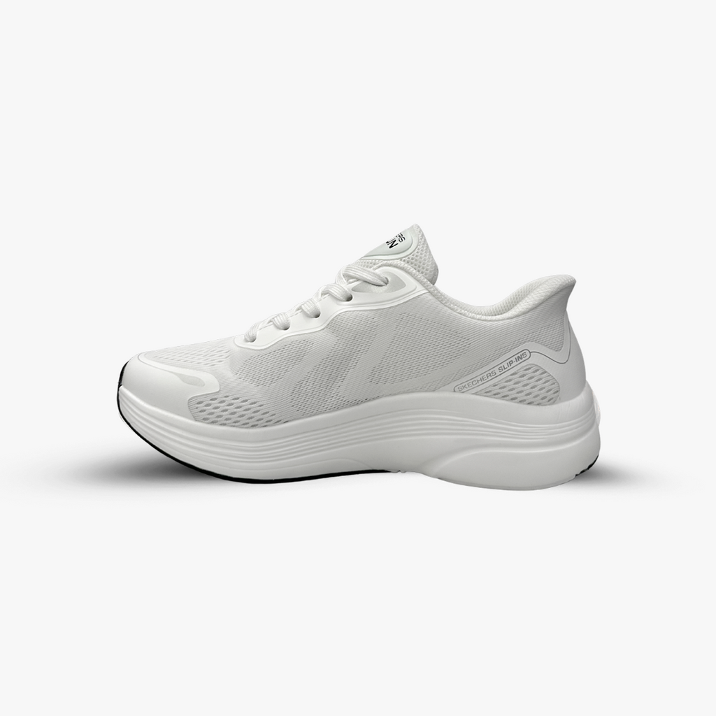 Skechers Go Run Hyper Burst Slip-ins