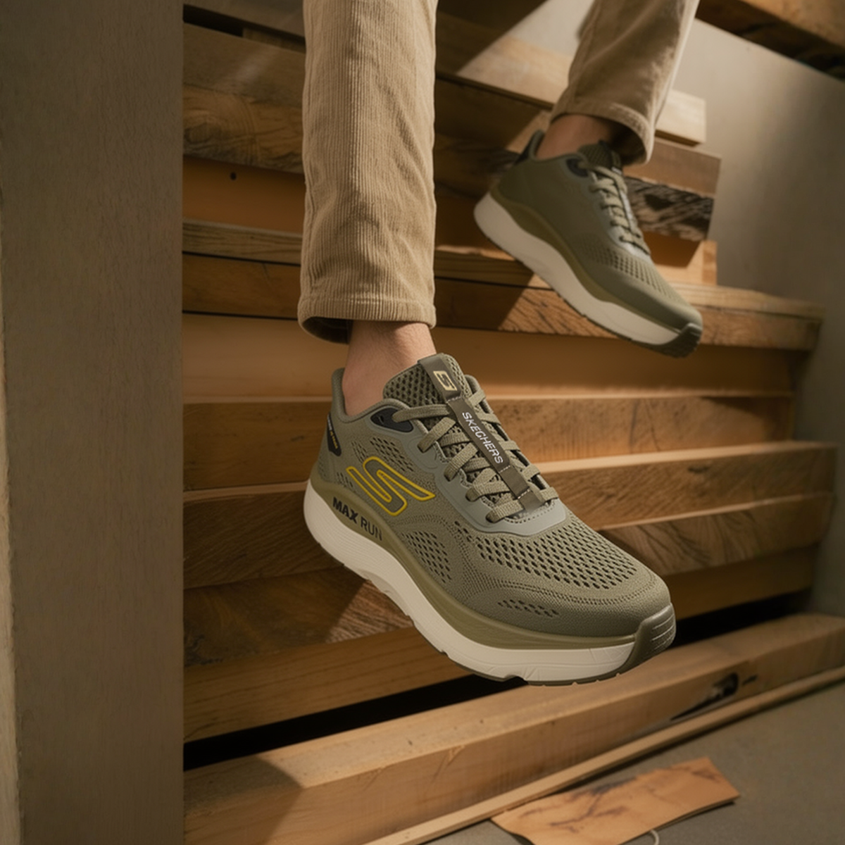Skechers Max Run Slip-ins